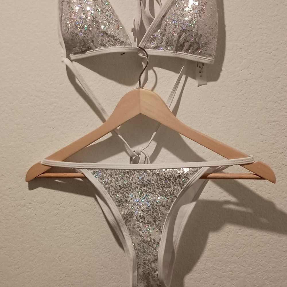 2 piece set - Picture 2 of 4